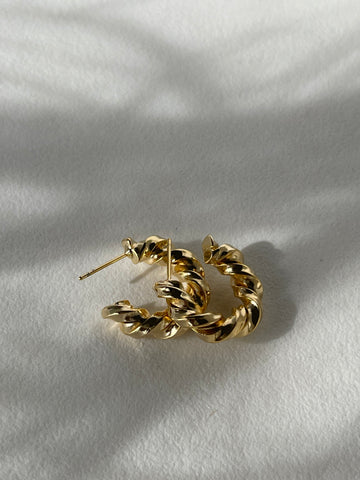 Tory 14k Gold Dipped Bold Twist Hoop Earring In Gold
