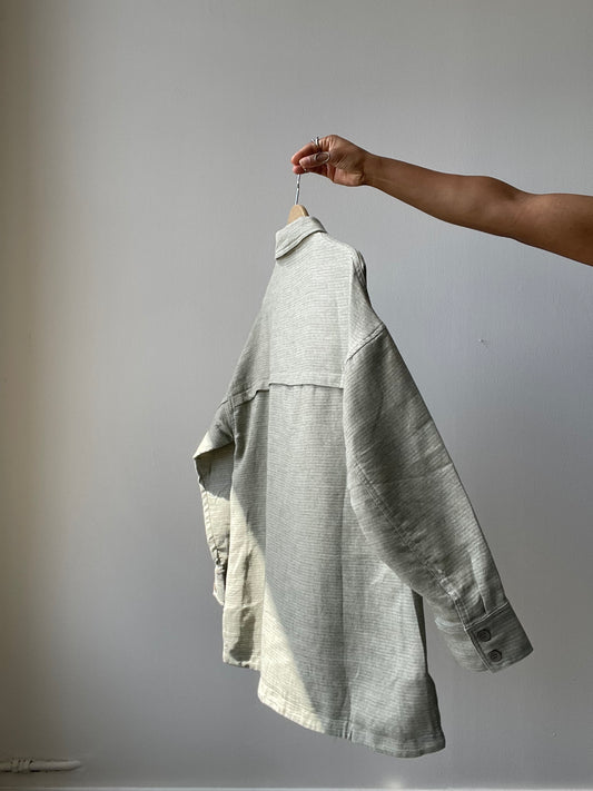 Sydney Classic Lightweight Shacket In Dust Sage