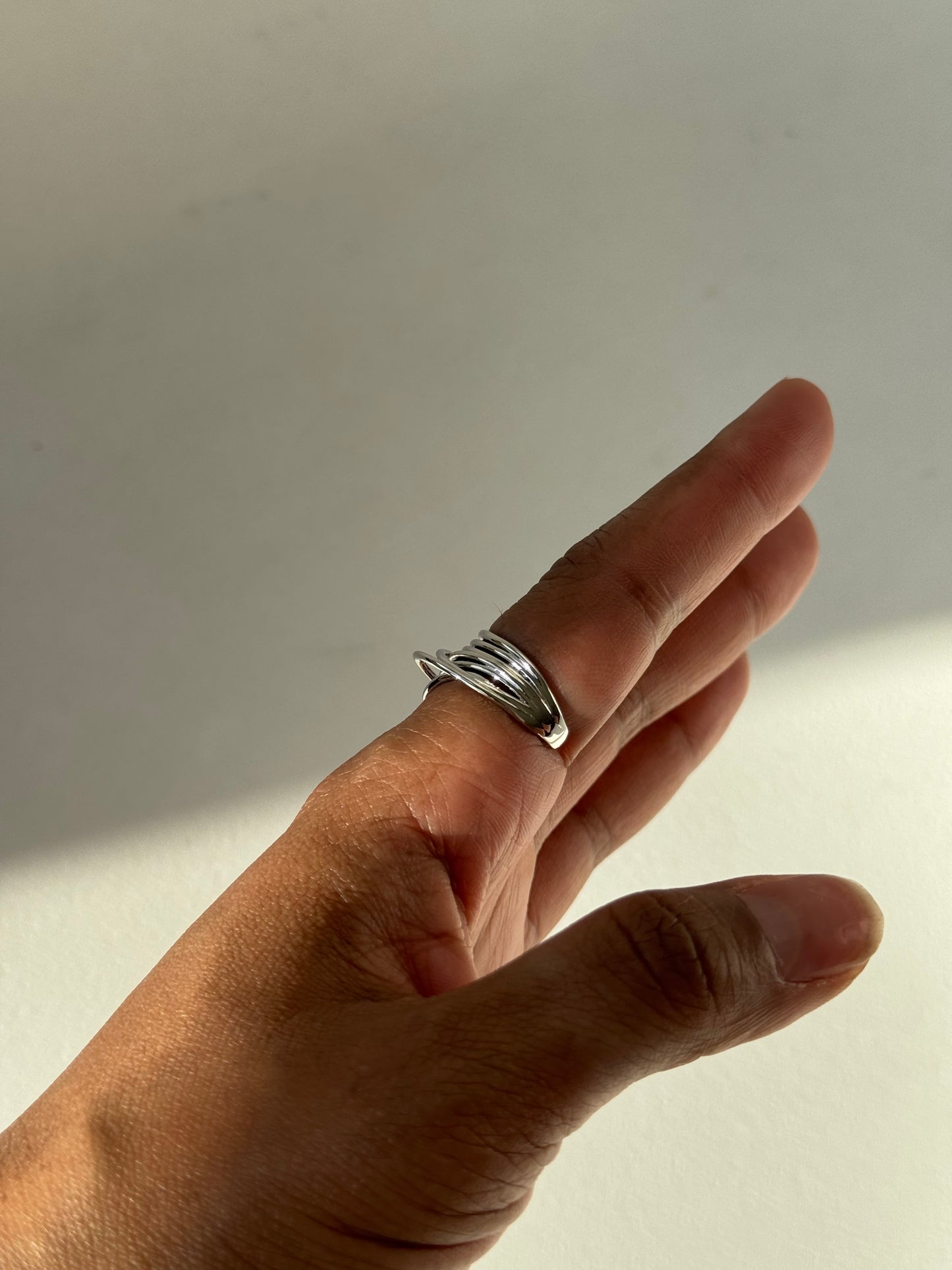 Sonia Artisan Wire Ring In Silver