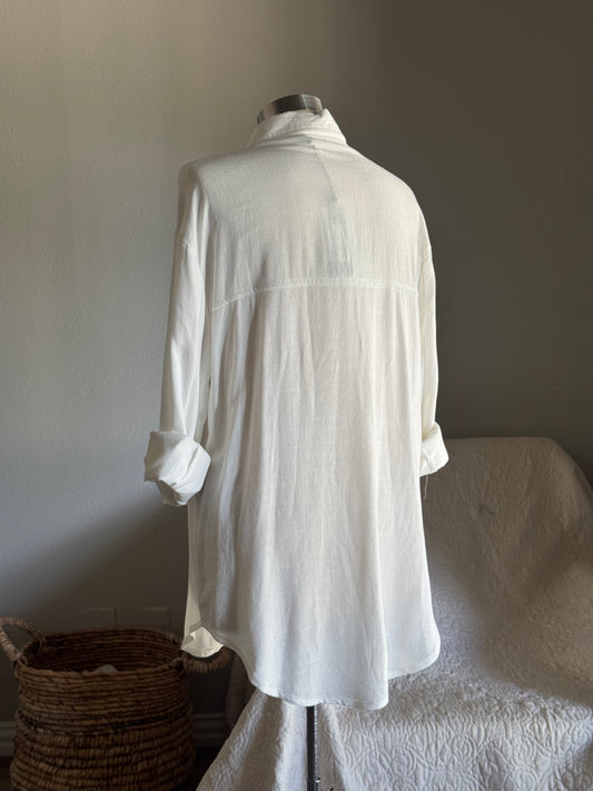 Sophia Classic Linen Button Down In Ivory