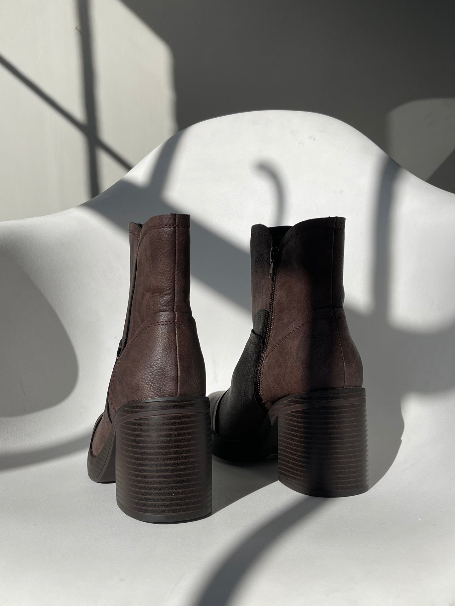 Tyler 70s Style Patchwork Boots In Dark Chocolate