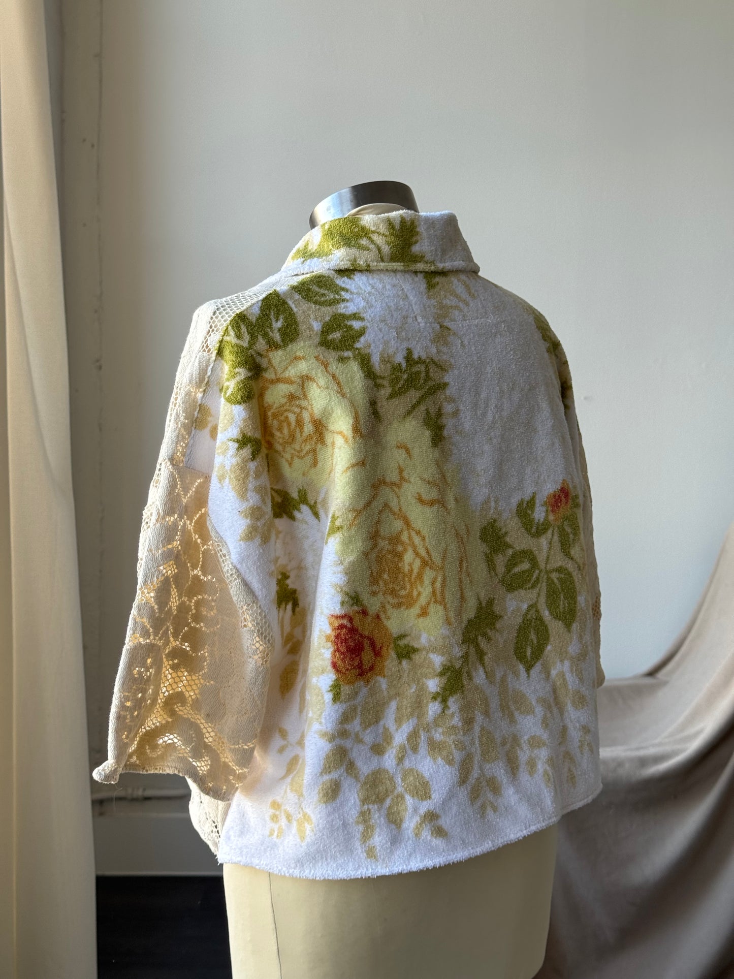 Judy Handcrafted Vintage Tie Front Short Sleeve