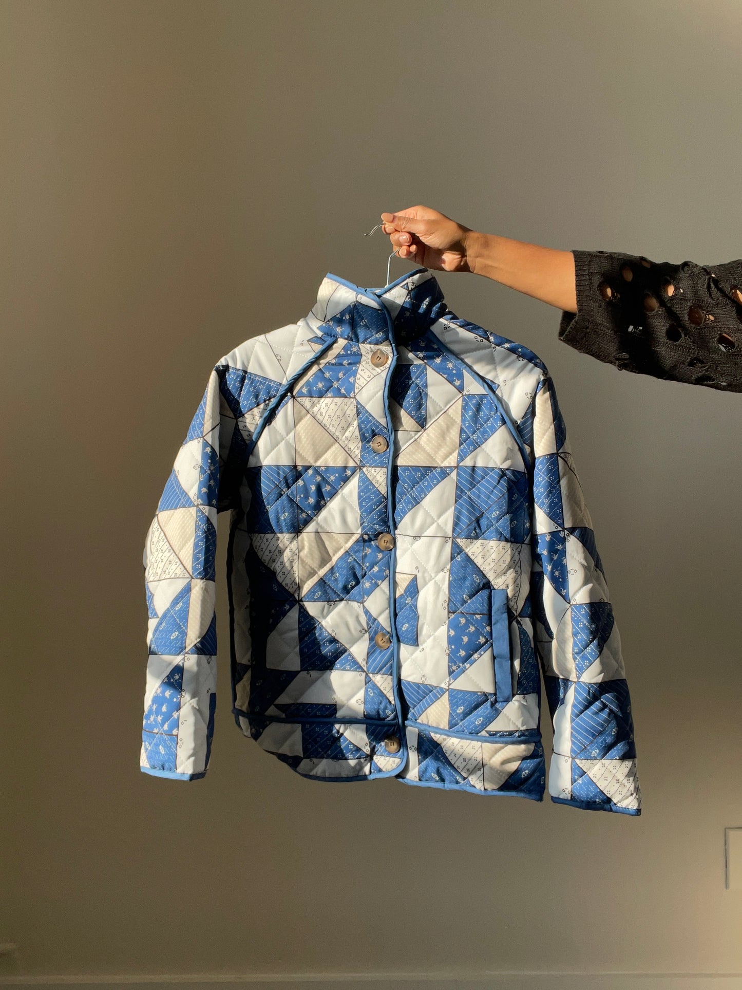 Claudette Ultra Soft Printed Quilt Jacket In Vintage Blue