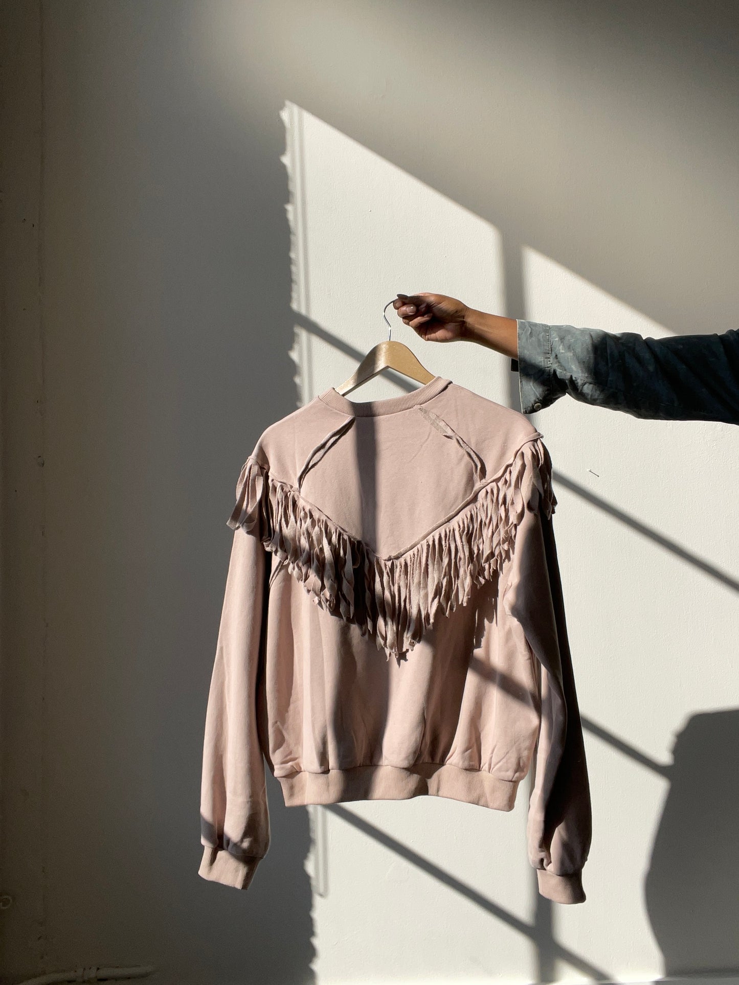 Kalon Cotton Crewneck Western Style Fringe Pullover In Sand