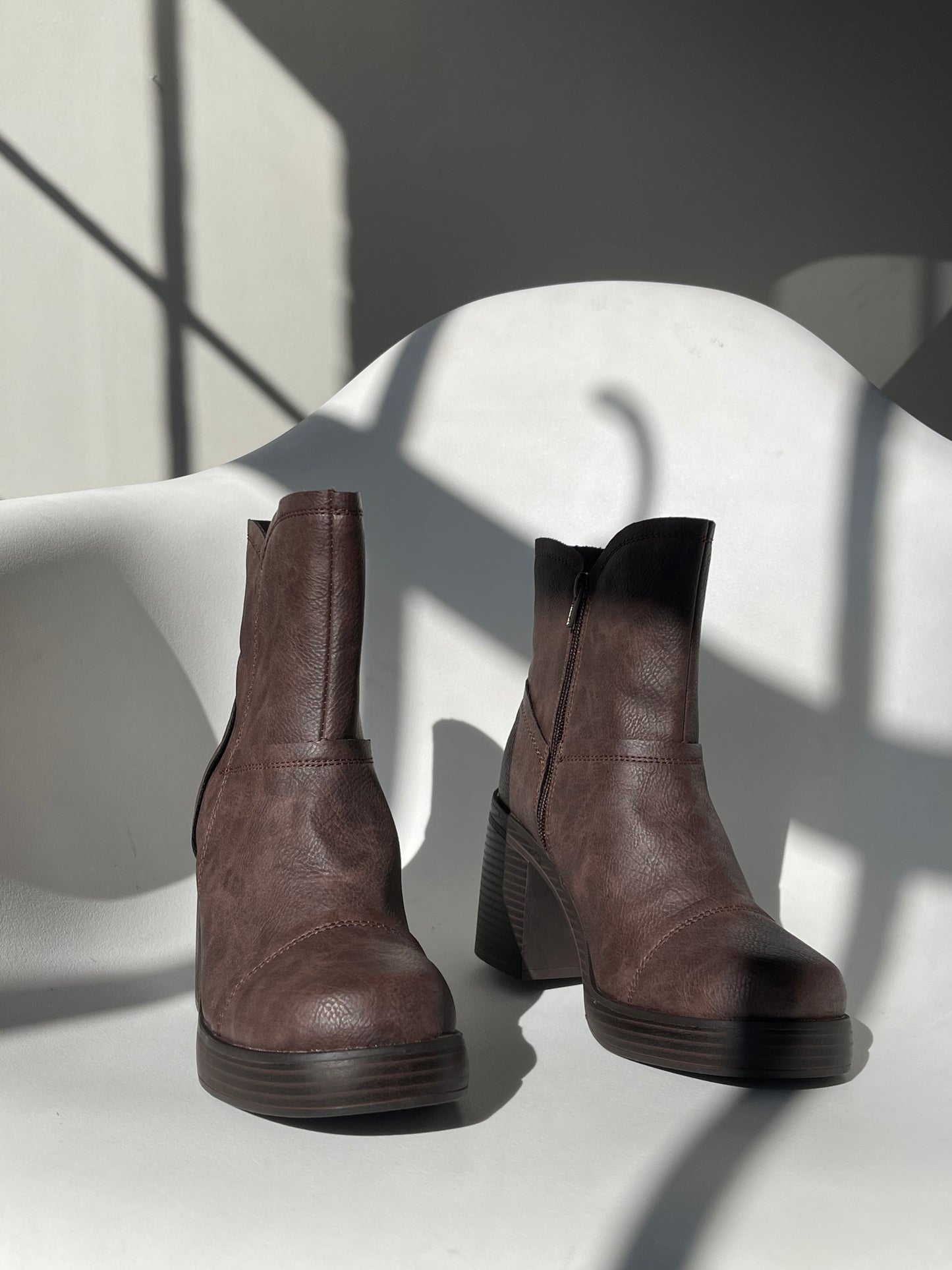 Tyler 70s Style Patchwork Boots In Dark Chocolate
