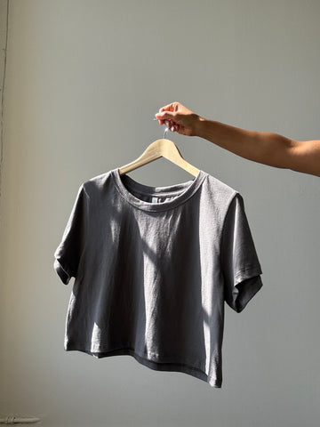 Dylan Classic Cotton Crop Tee In Charcoal