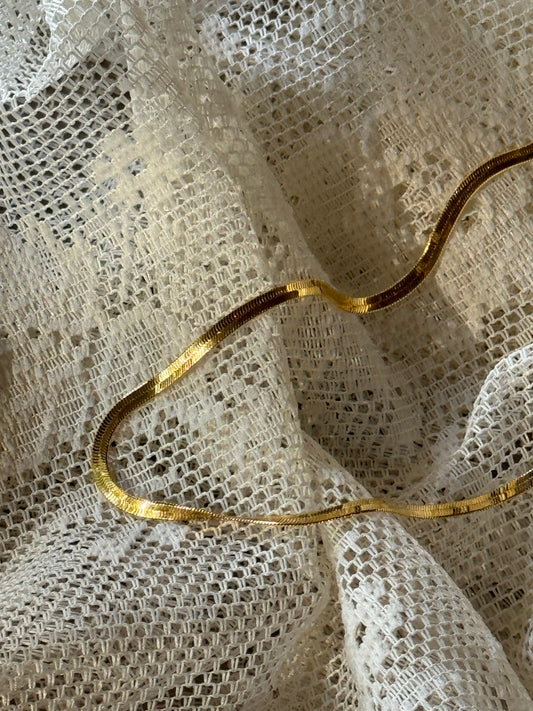 Nyla Mini Snake Necklace Plated In Gold