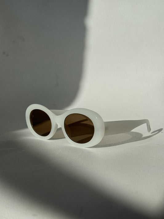 Tulsa 60s Style Round Sunglasses In Ivory White