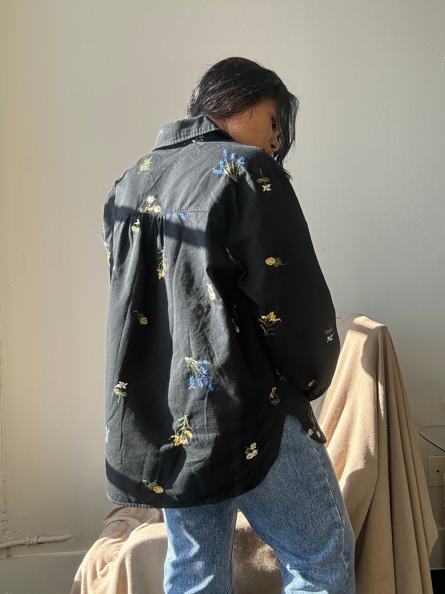Marlene Cotton Embroidered Floral Button Down In Black