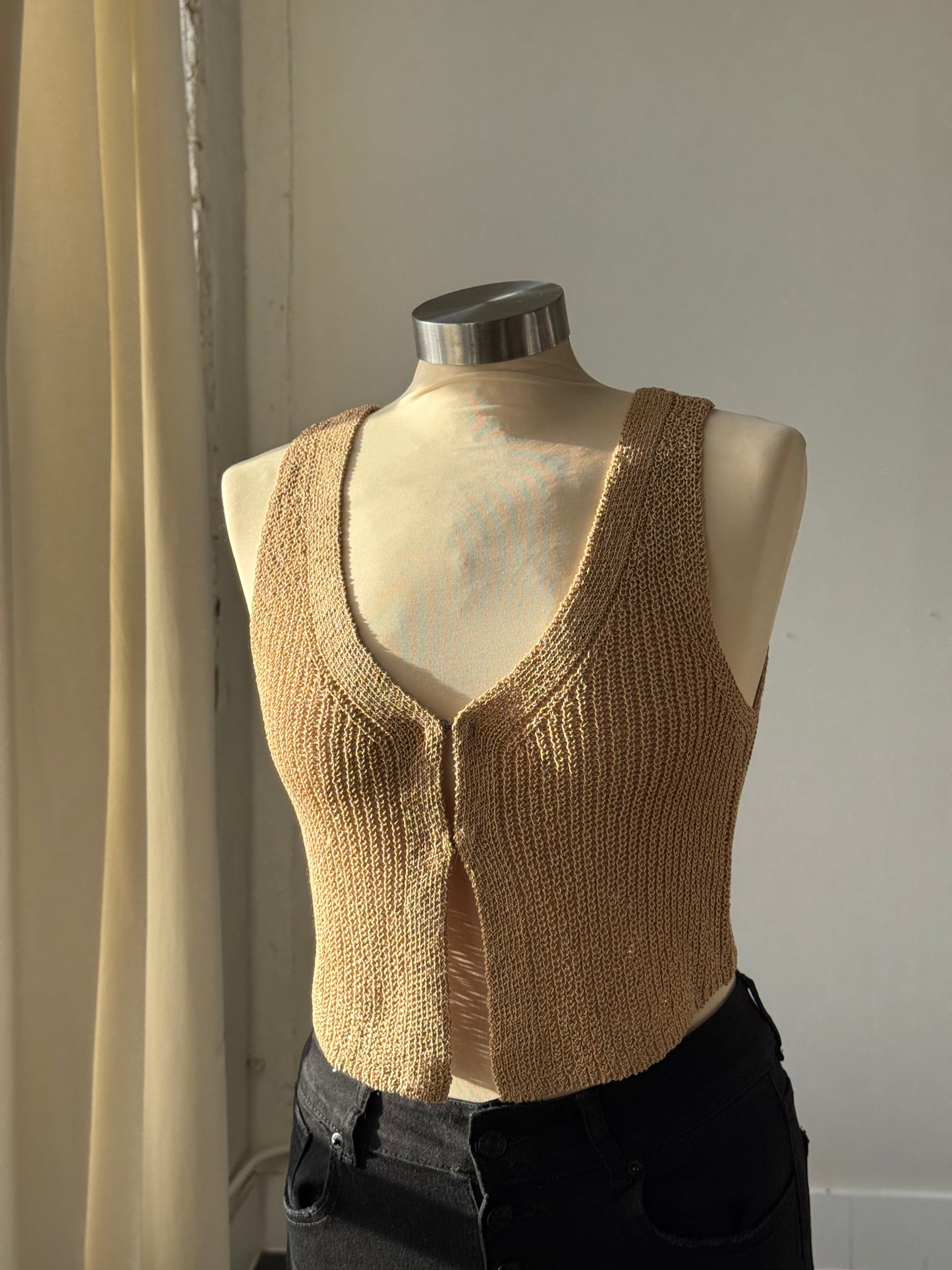 Reagan Vest In Natural