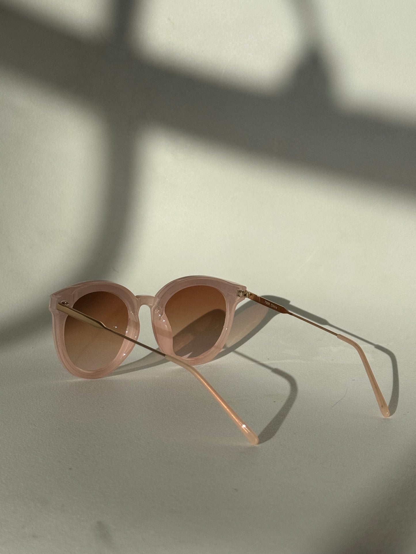 Priscilla Tri Sunglasses In Blush
