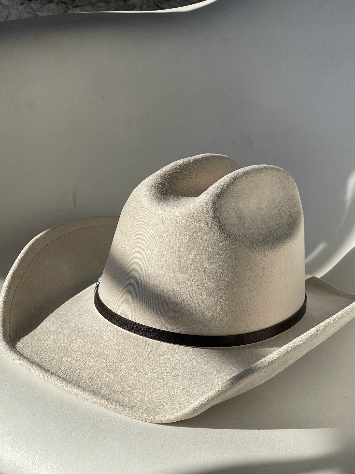 Karsten Classic Cowboy Hat In Smoke Ivory
