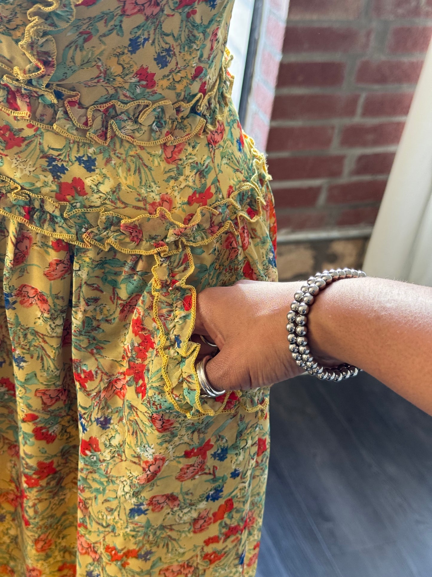 Samantha 70s Style Floral Maxi Dress In Summer