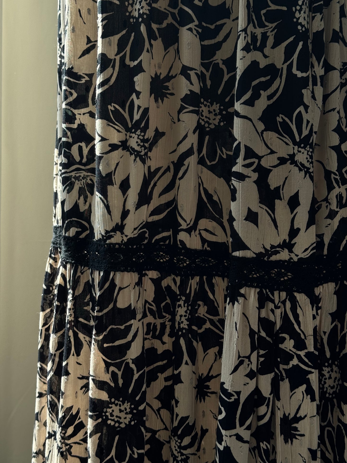 Floral Tired Maxi Dress In Black Taupe