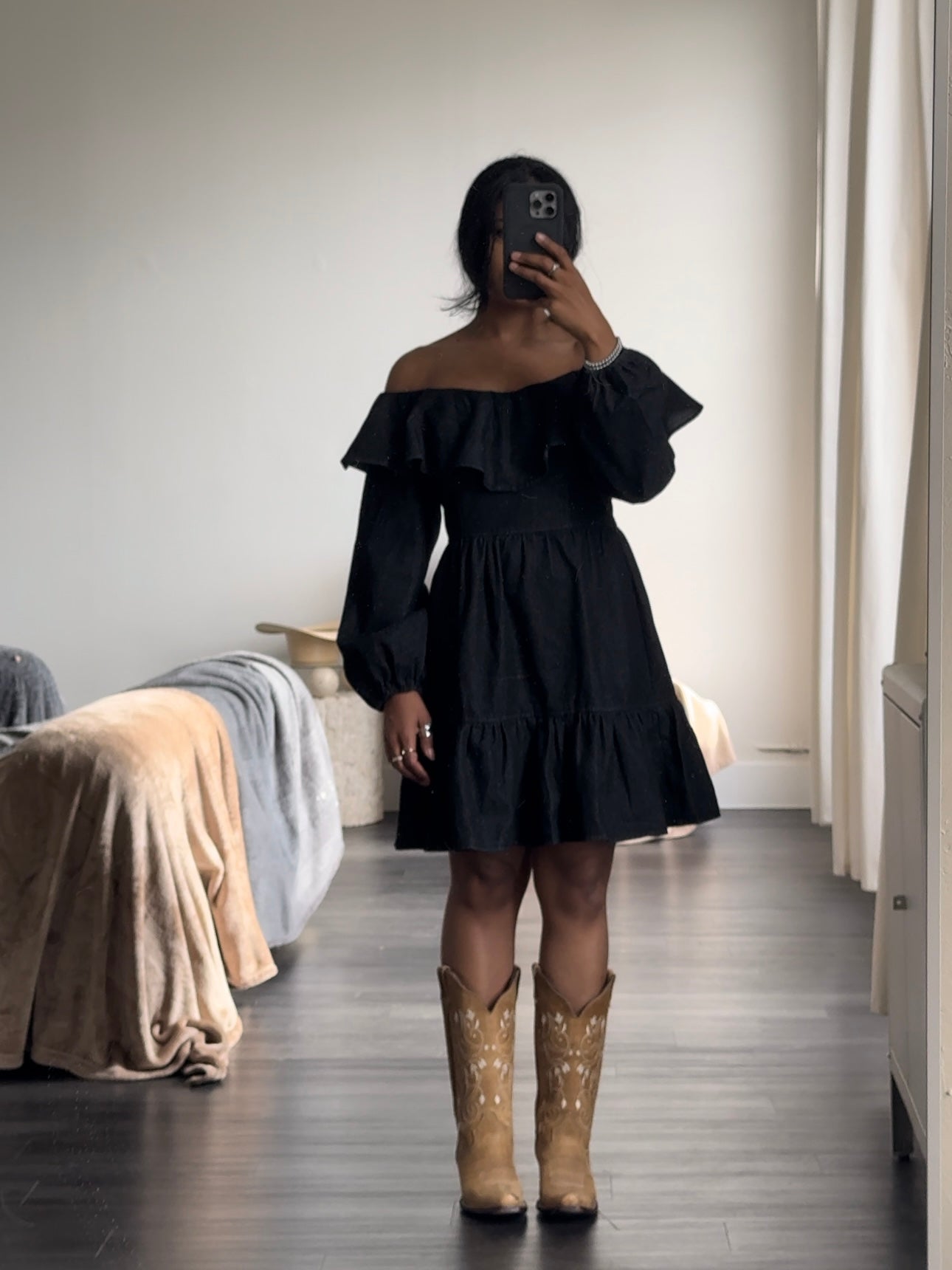 Carmen Cotton On Or Off Shoulder Classic Denim Dress In Vintage Black