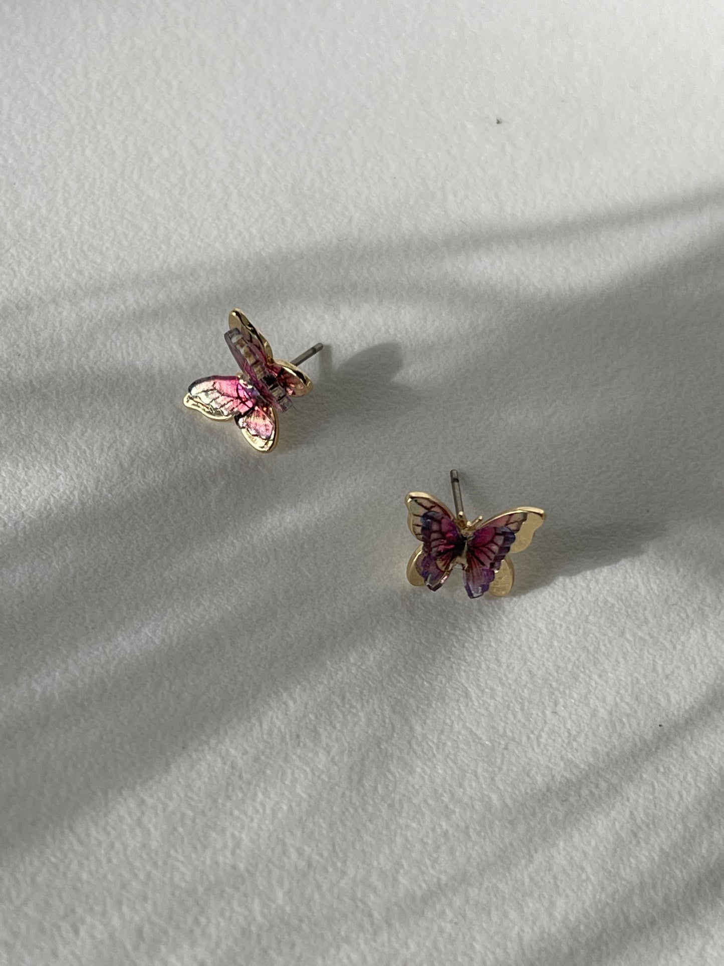 Bianca 3D Butterfly Stud Earring In Violet 