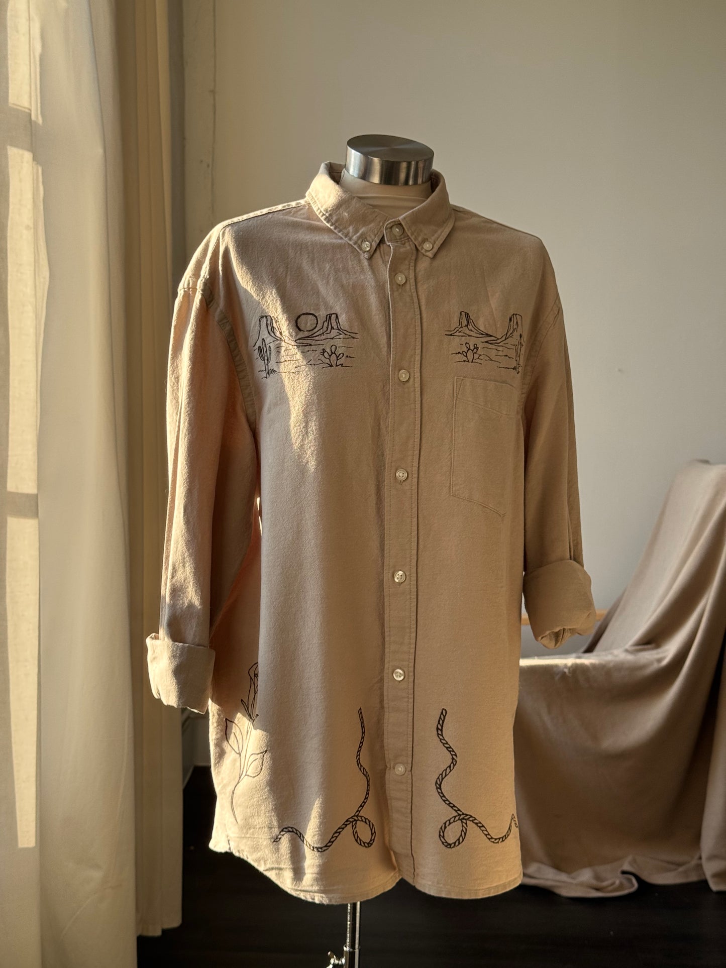 Jaxson Handcrafted Embroidered Button Down In Brown Sugar
