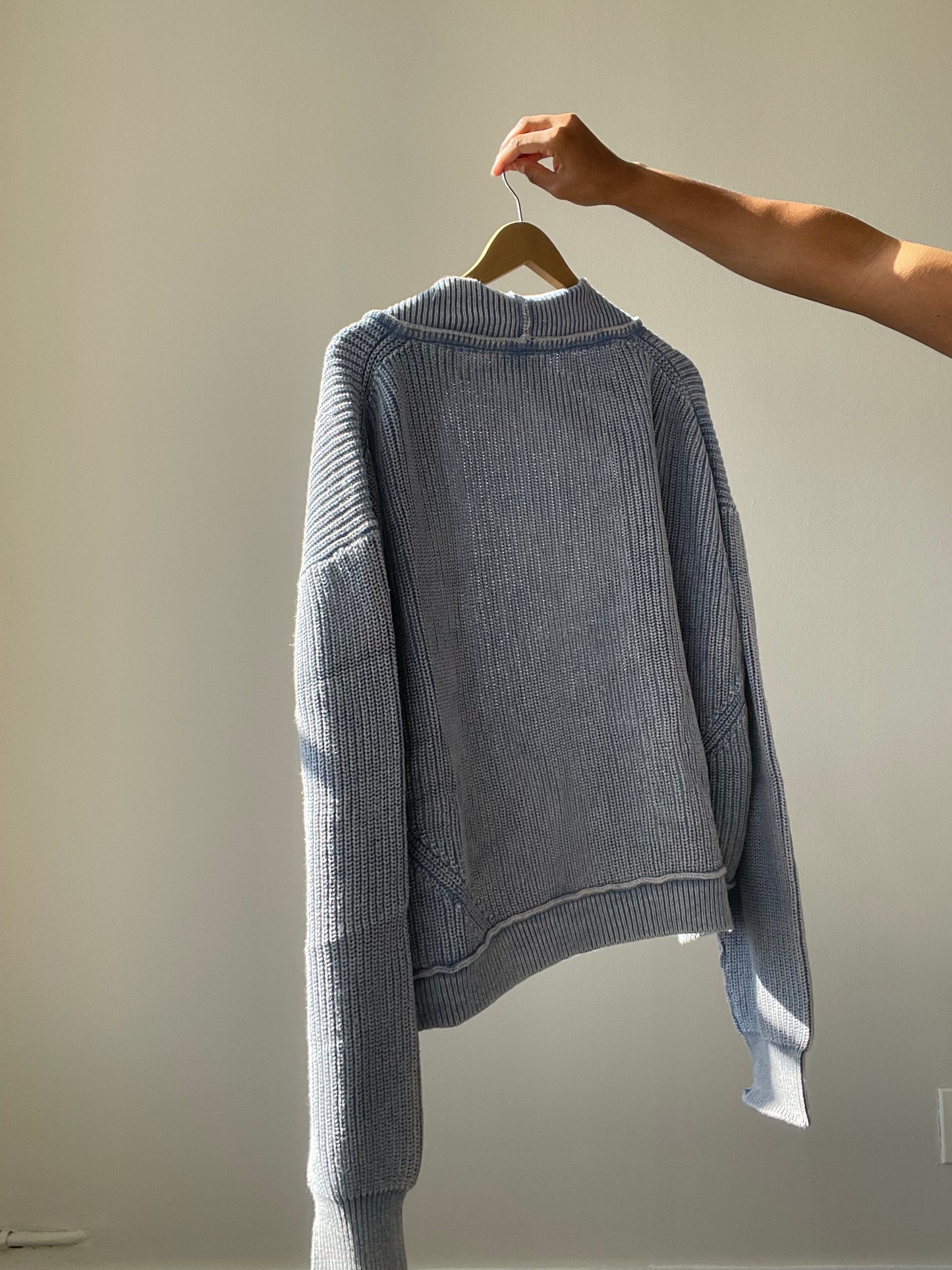 Daniel Cotton Classic Crop Knit Open Front Sweater In Acid Denim