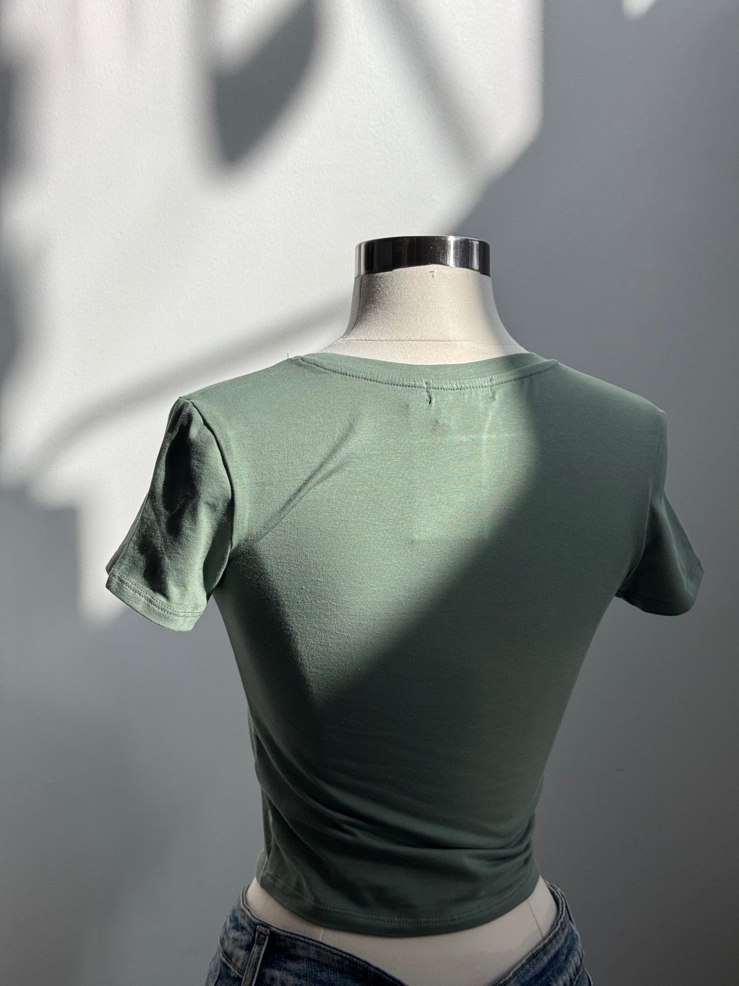 Frankie Classic Cotton Baby Tee In Avocado