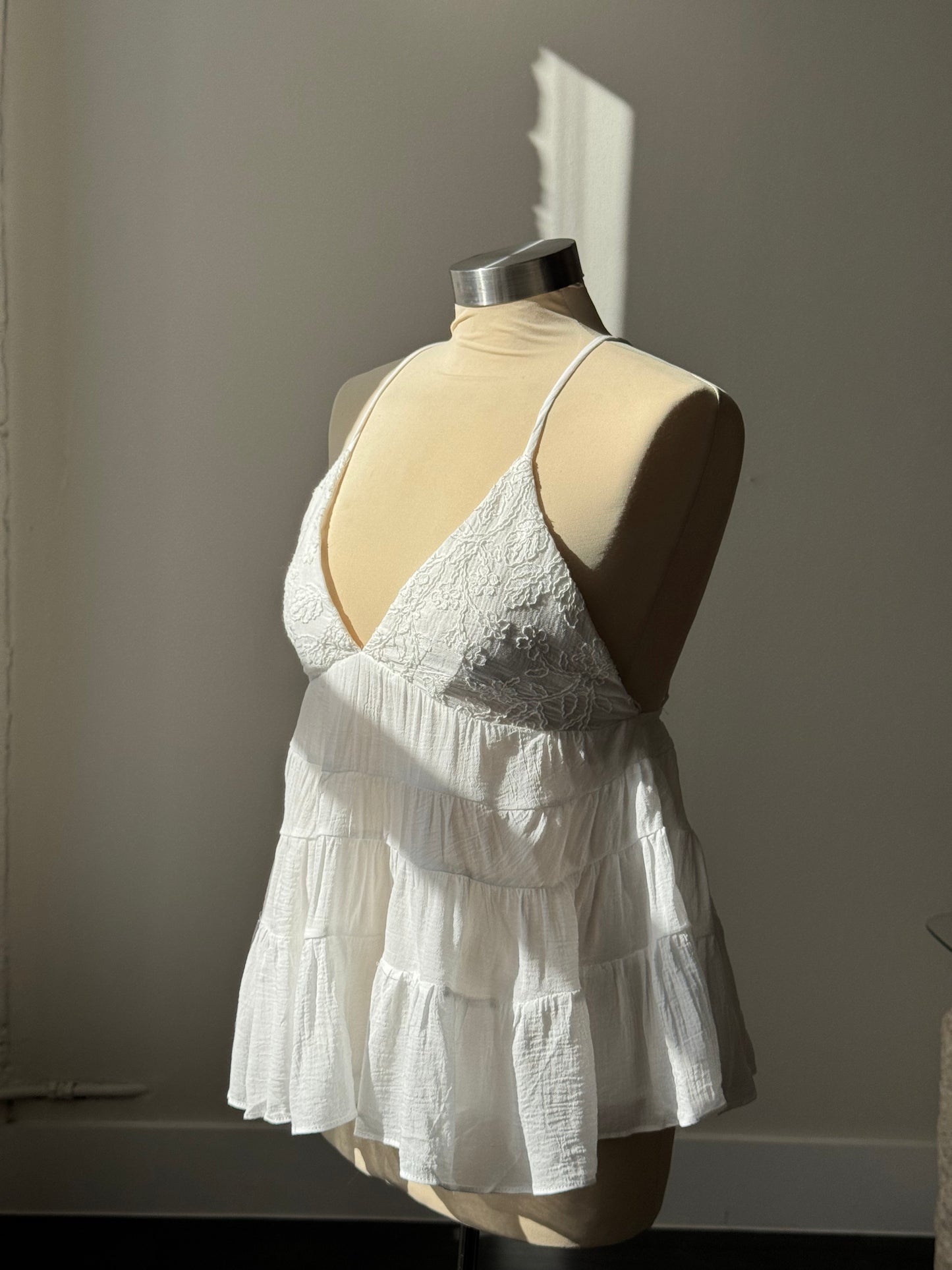 Crimson Cotton & Linen Embroidered Tiered Open Back Cami Top In White