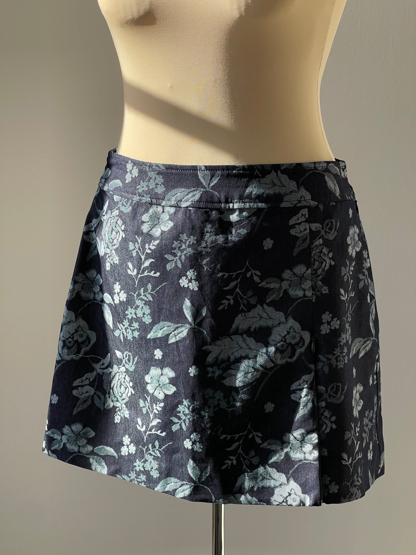 Coraline Floral Zip Slit Mini Skirt In Denim Indigo