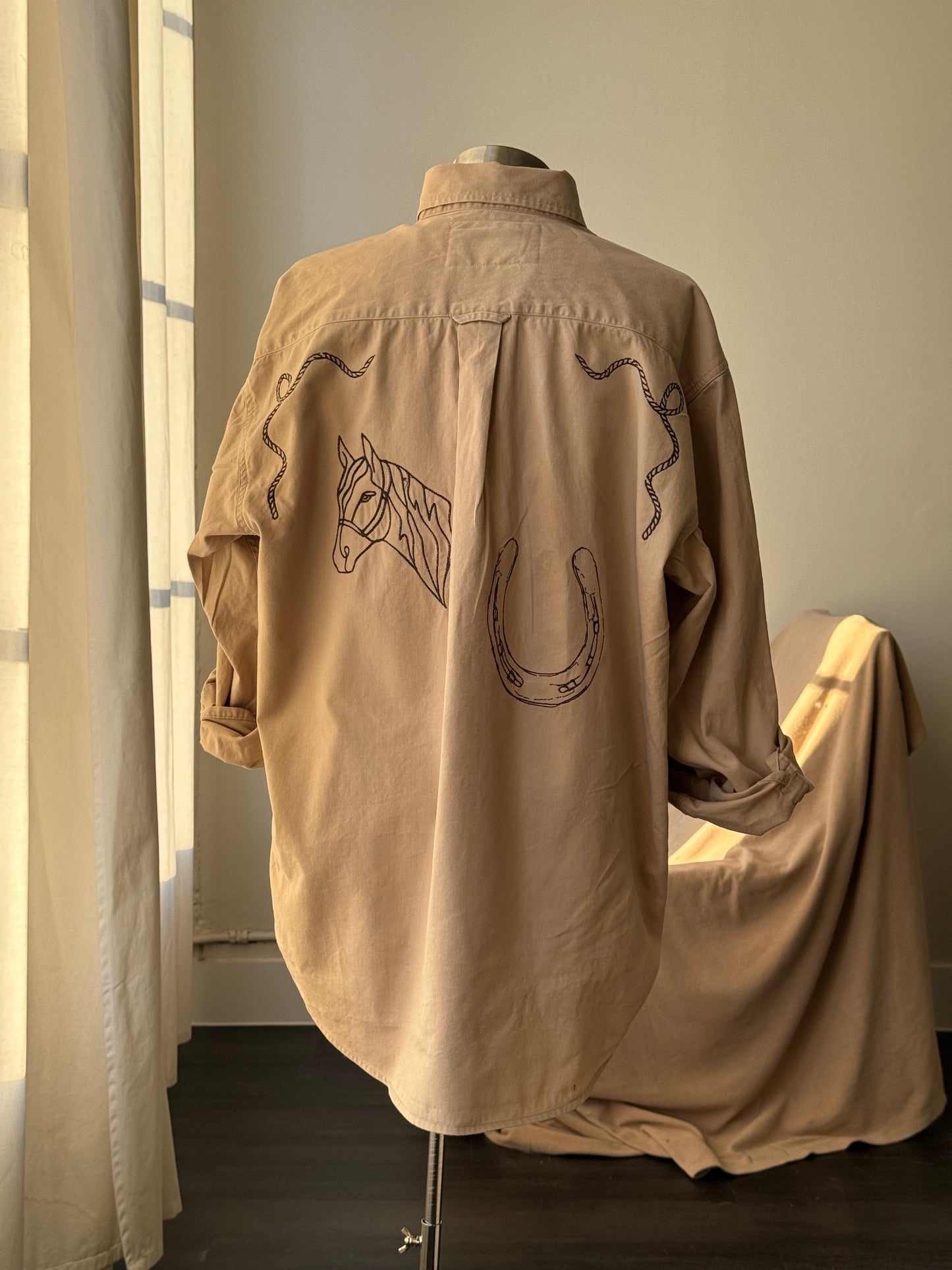 Jaxson Handcrafted Embroidered Button Down In Brown Sugar