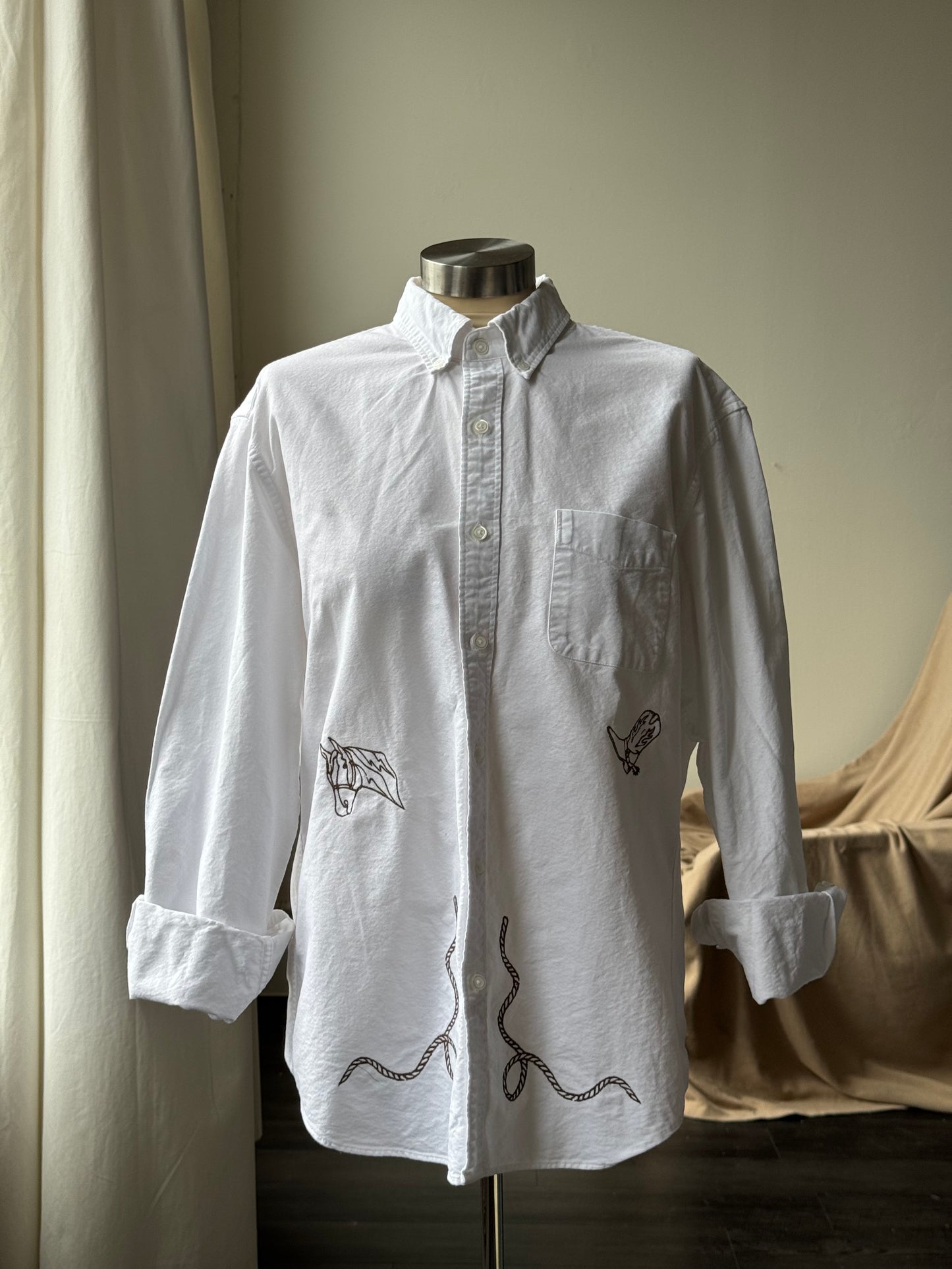 Jaxson Handcrafted Embroidered Button Down In White