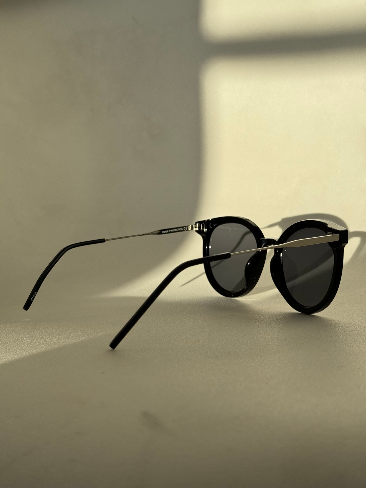 Patrick Tri Stud Sunglasses In Black