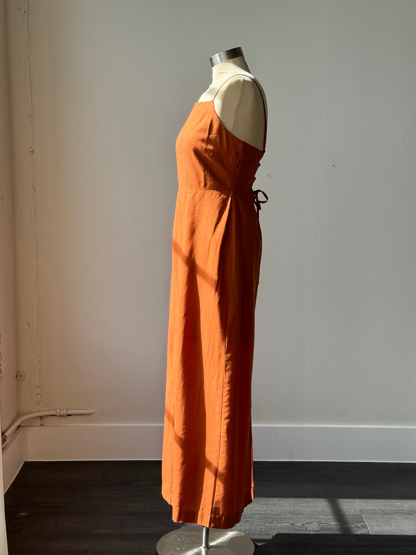 Renee Linen & Cotton Lace Up Back Maxi Dress In Rust