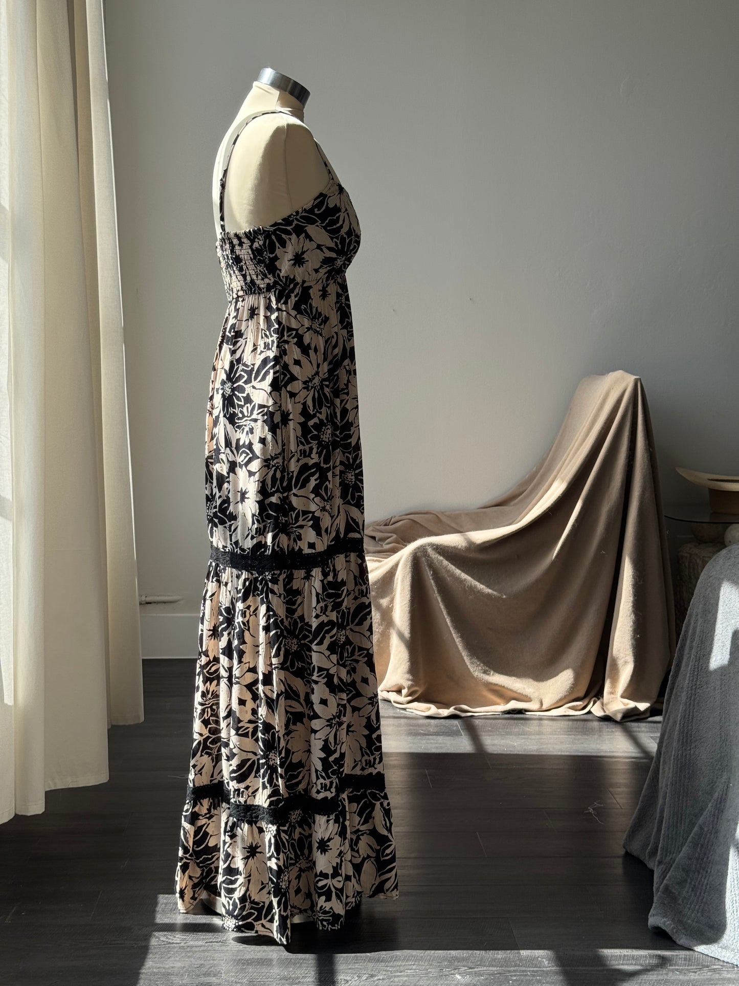 Floral Tired Maxi Dress In Black Taupe