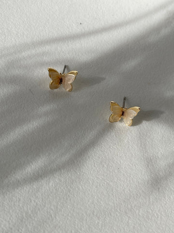 Bianca 3D Butterfly Stud Earring In Vanilla