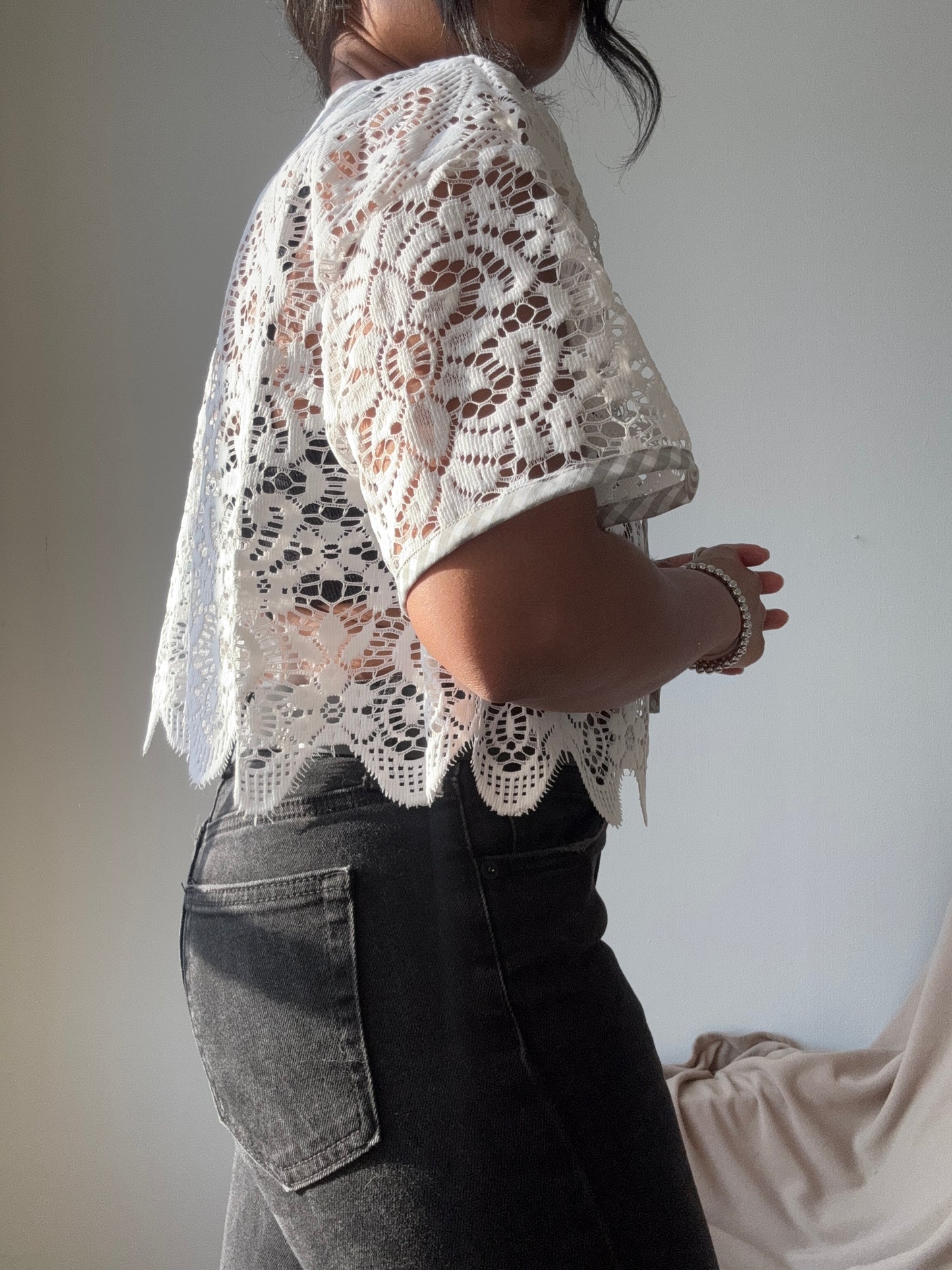 Velma Handcrafted Vintage Lace Wave Tie Top In White