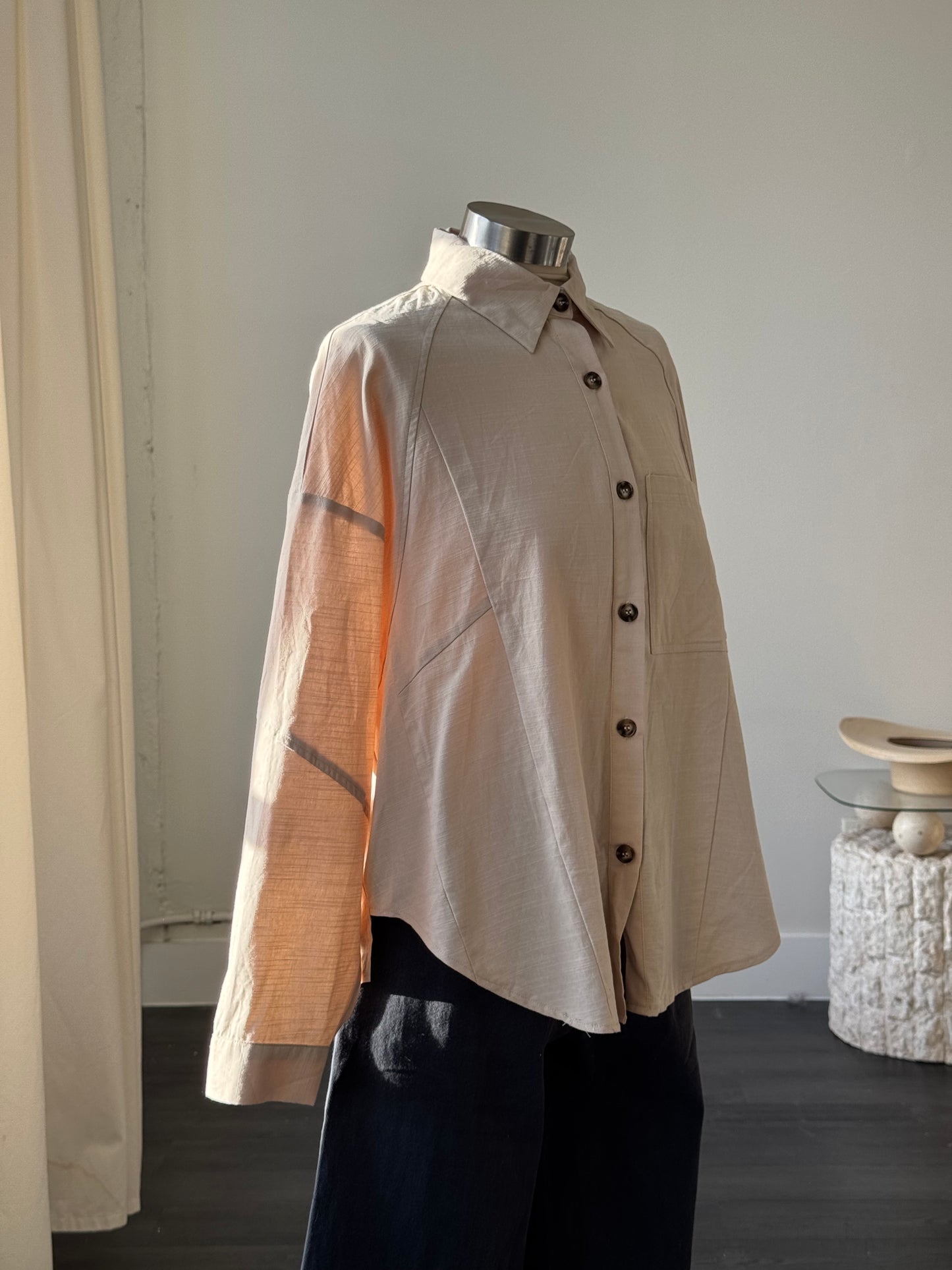 Stephen Cotton Open Back Button Down In Natural