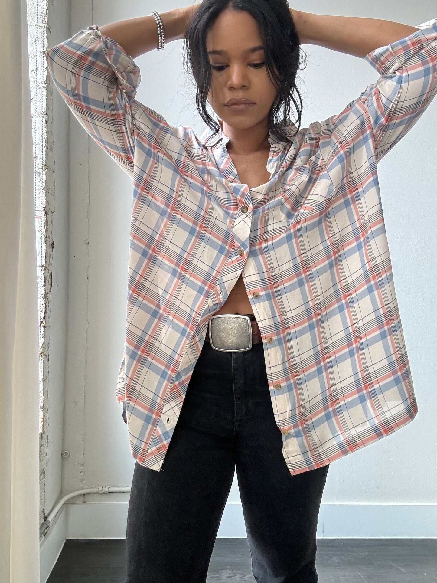 Thomas Classic 70s Style Plaid Oversized Button Down In Blue Red
