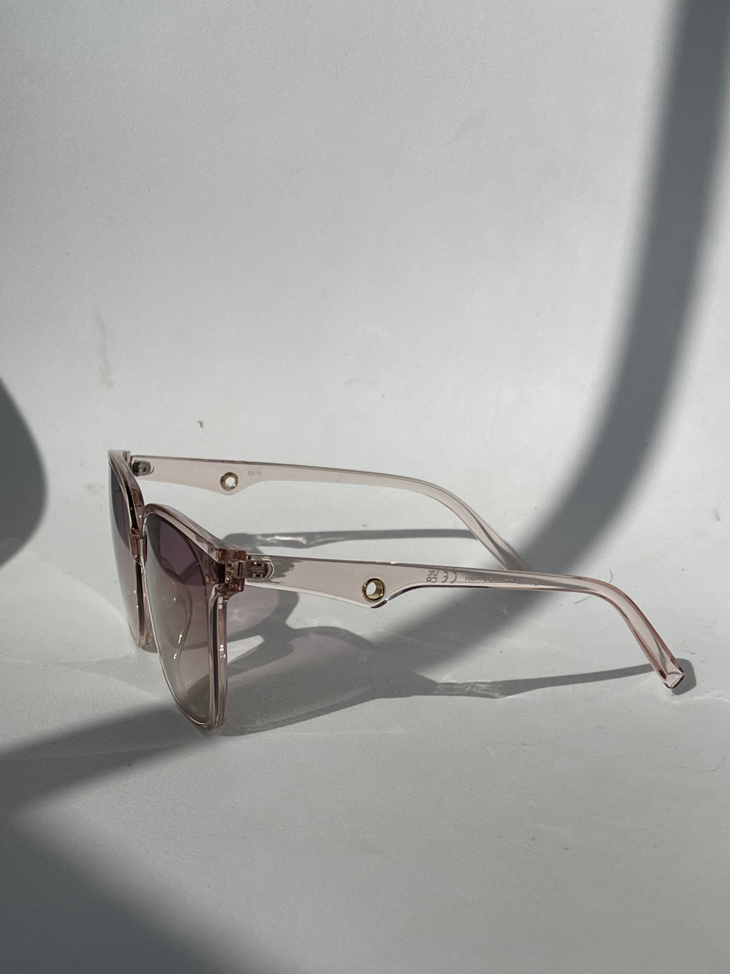 Susan 70s Style Double Stud Sunglasses In Plum