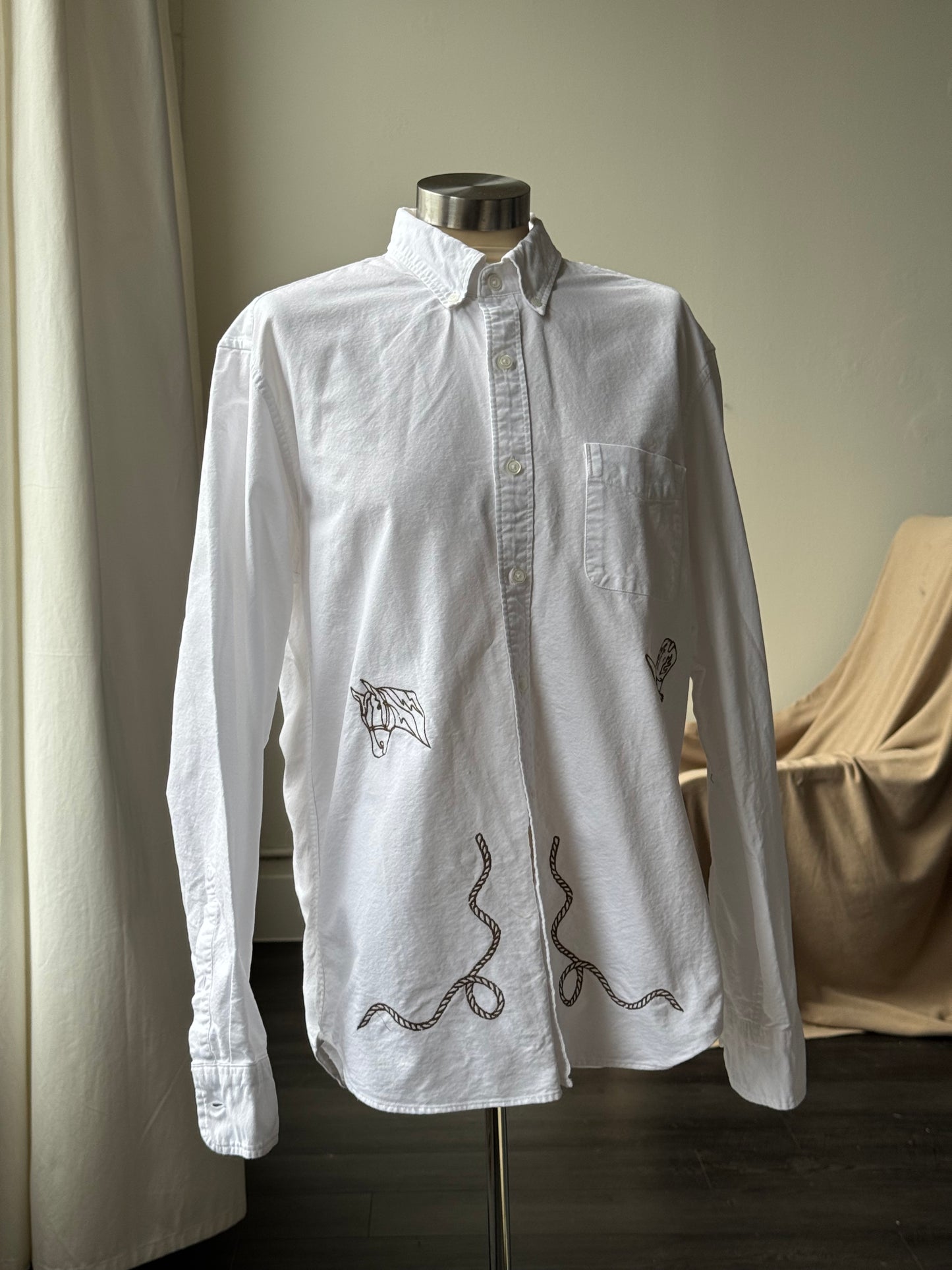 Jaxson Handcrafted Embroidered Button Down In White