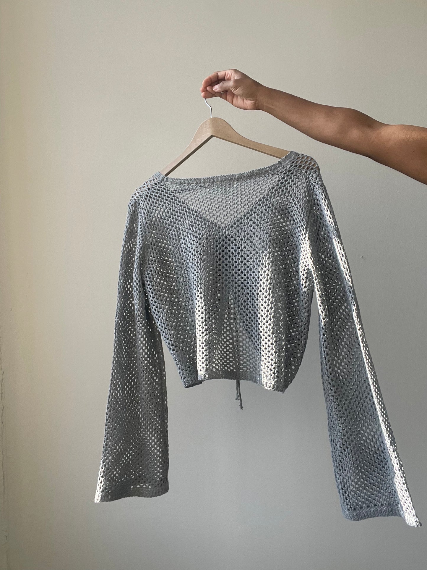 Teri Cotton Scrunch Front Crop Top In Grey