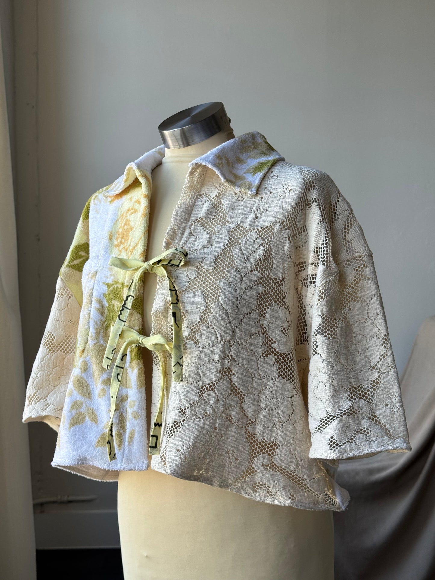 Judy Handcrafted Vintage Tie Front Short Sleeve