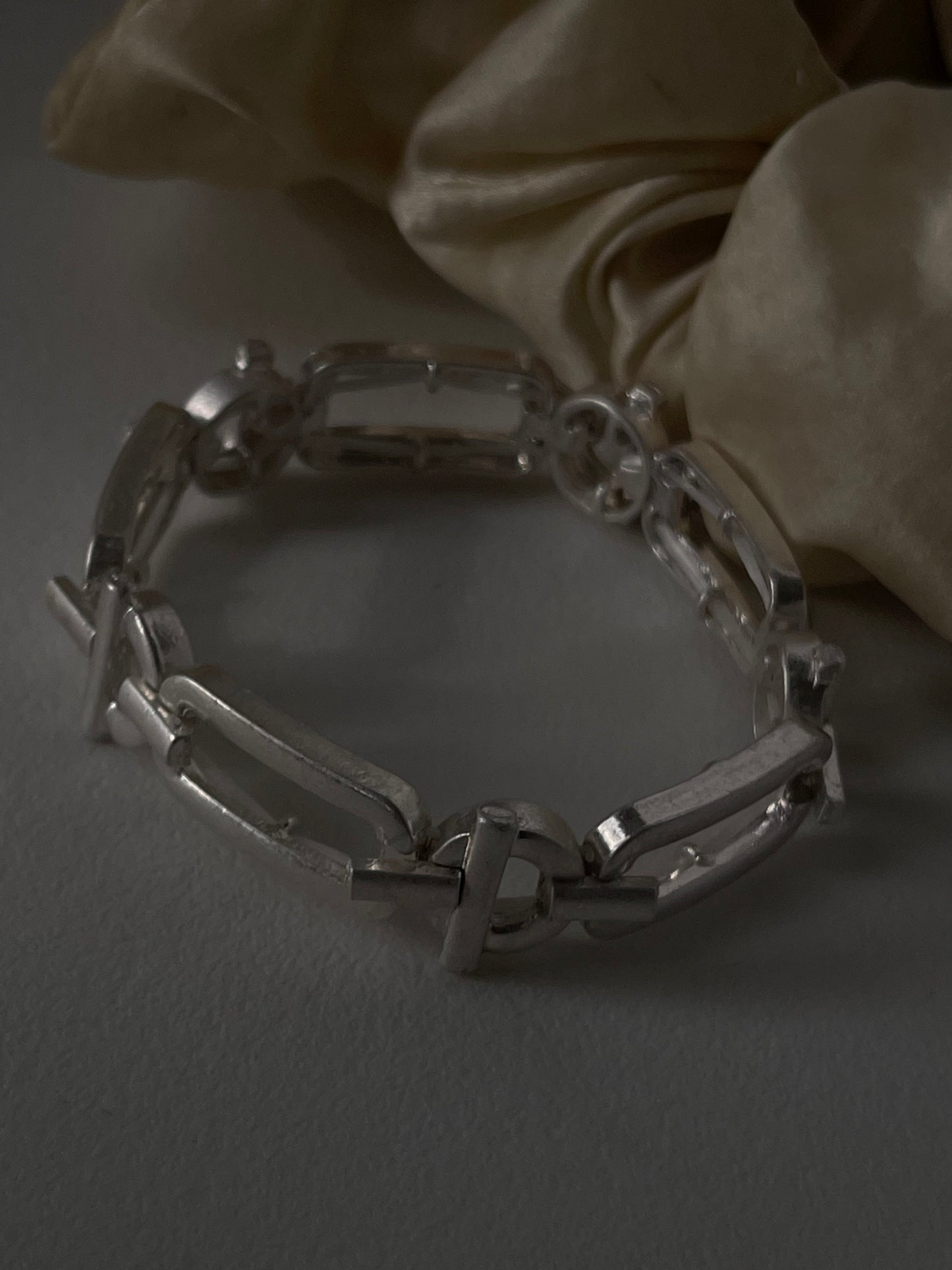 Brooke Link & Toggle Bracelet In Matte Silver