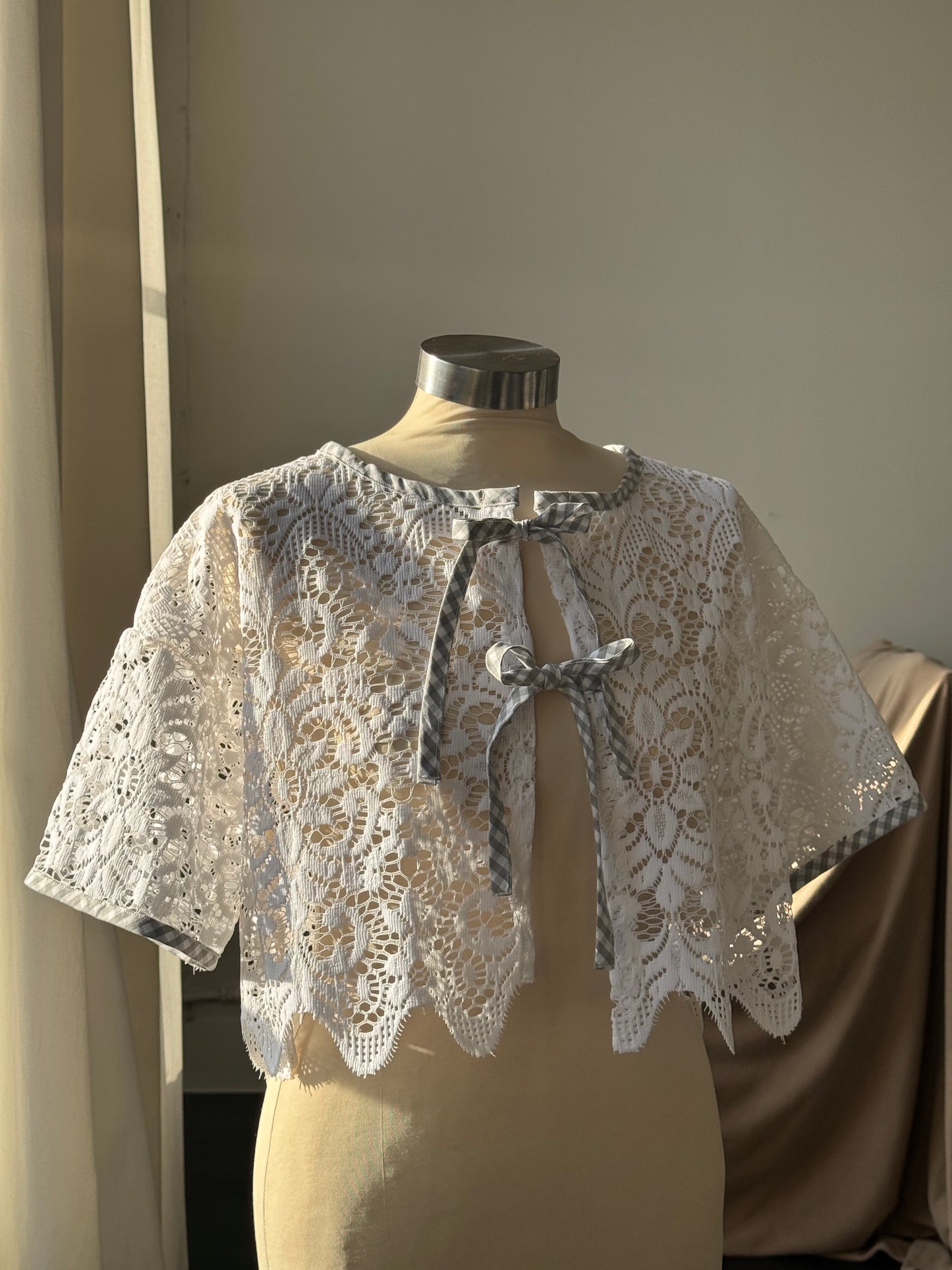 Velma Handcrafted Vintage Lace Wave Tie Top In White