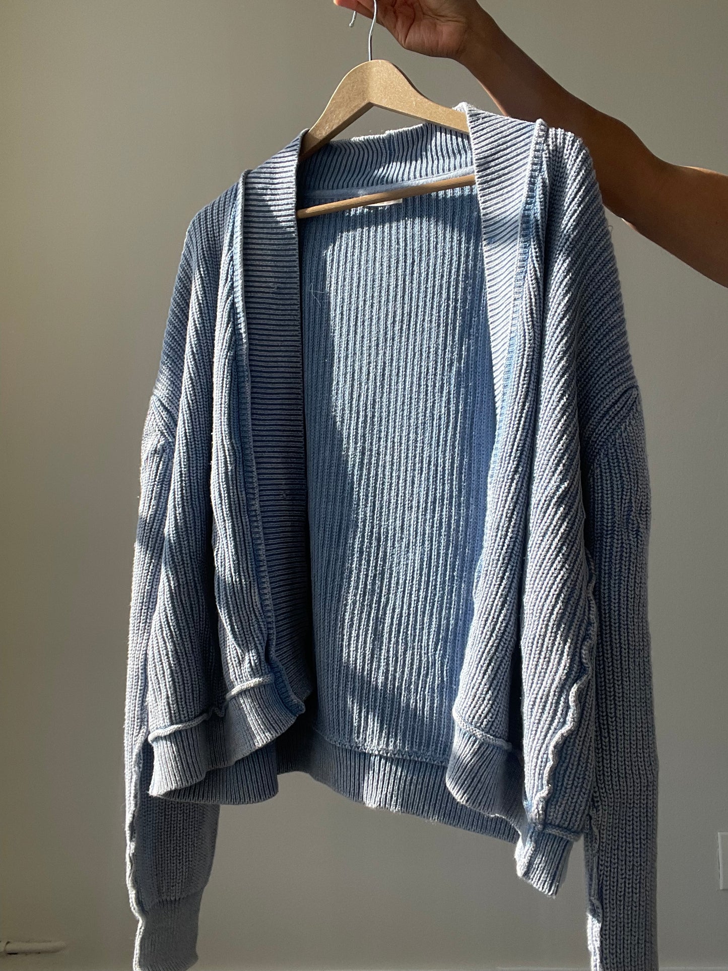 Daniel Cotton Classic Crop Knit Open Front Sweater In Acid Denim