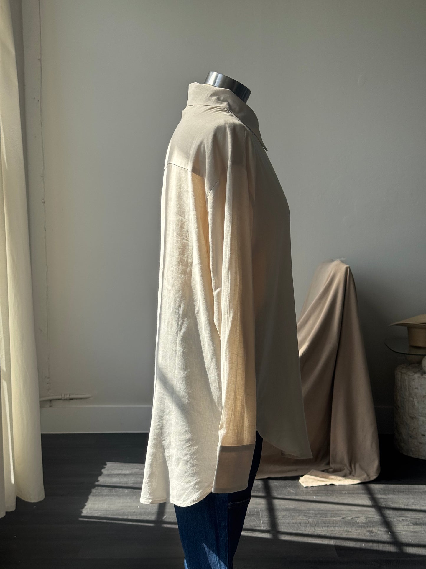Kinsley Linen Button Down In Natural