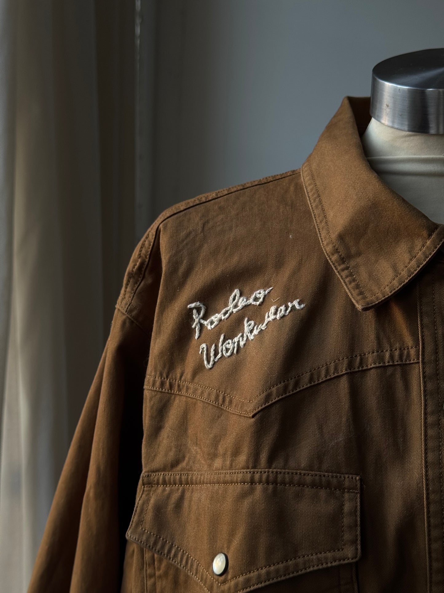 Jaxson Handcrafted Embroidered Rodeo Workwear Shacket In Coffee
