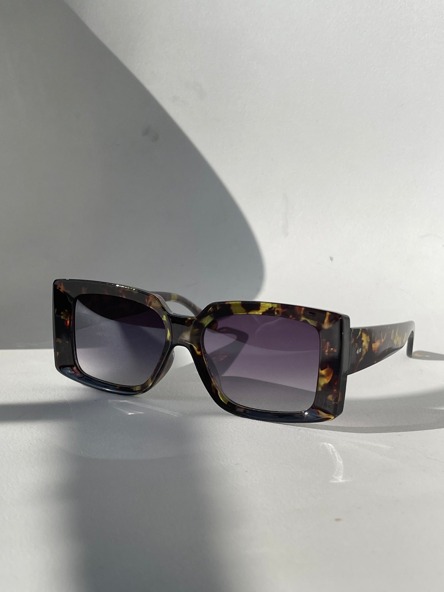 Celine Classic Square Sunglasses In Green Tortoise