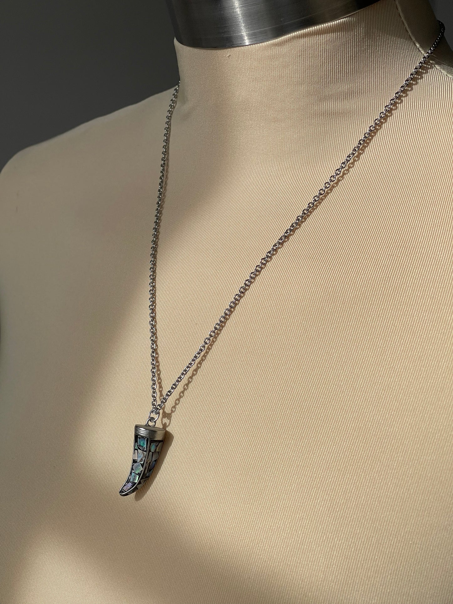 Allen Artisan Stone & Horn Necklace In Aqua Silver