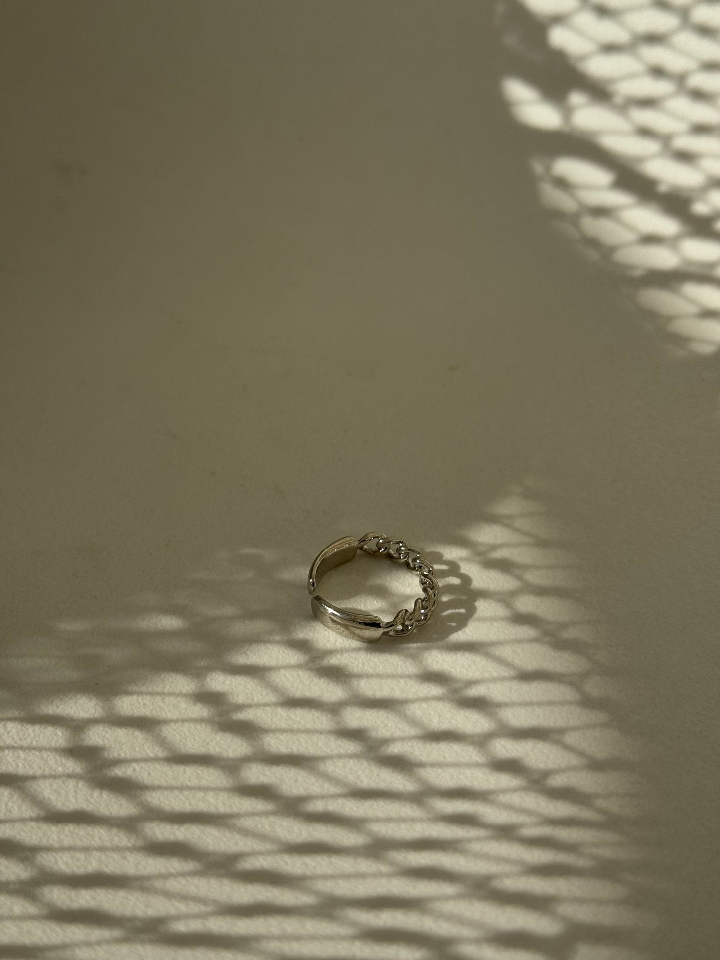 Helena Classics Link Ring In Silver
