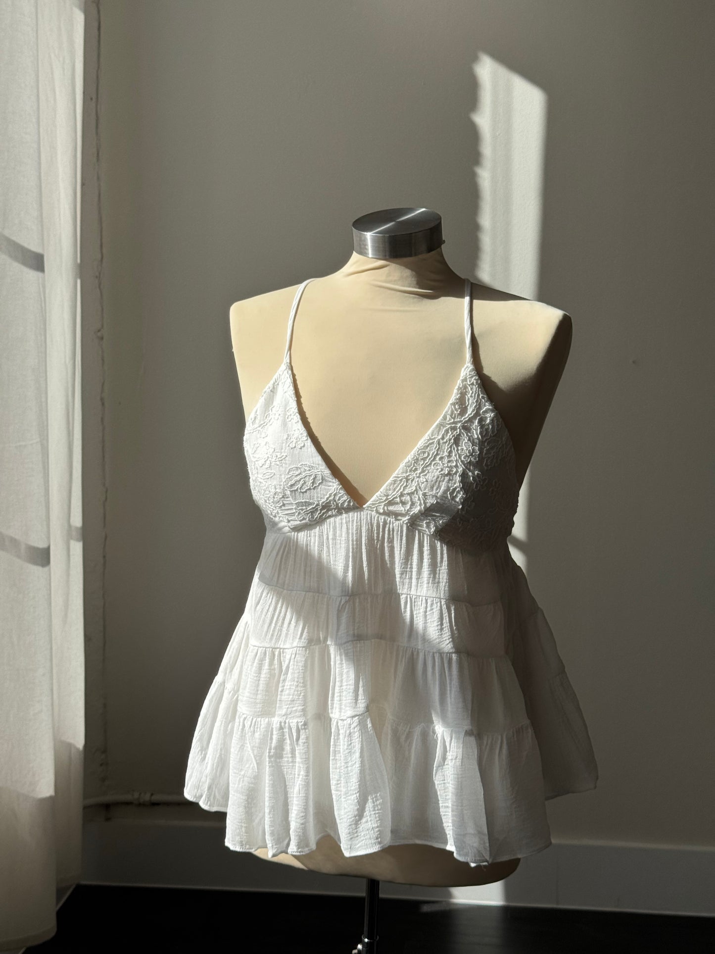 Crimson Cotton & Linen Embroidered Tiered Open Back Cami Top In White