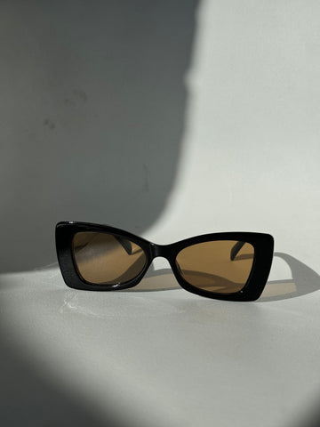 Merrill Classic 60s Style Sunglasses In Black Brown Lens
