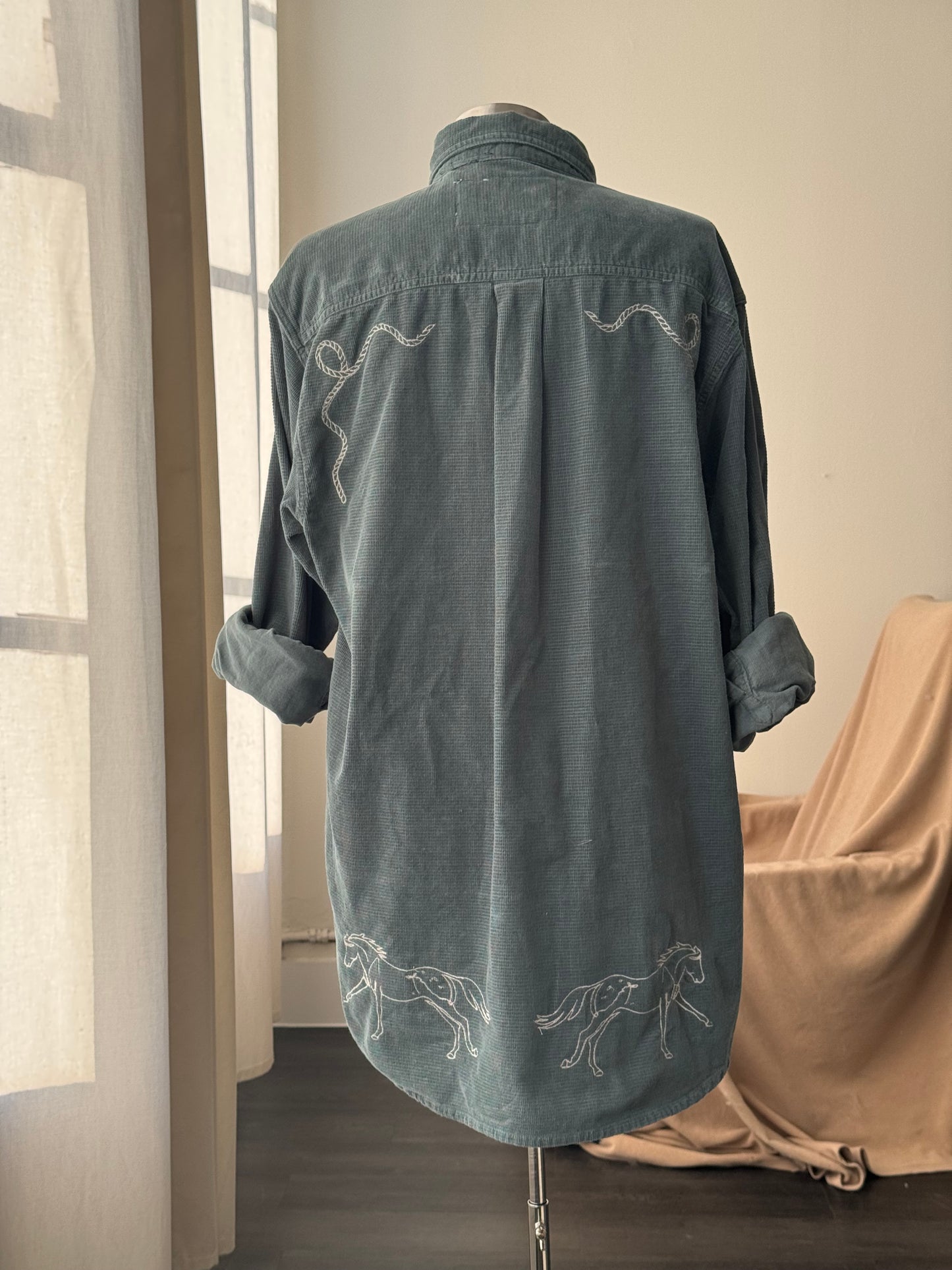 Jaxson Handcrafted Embroidered Rodeo Workwear Shacket In Forest Moss