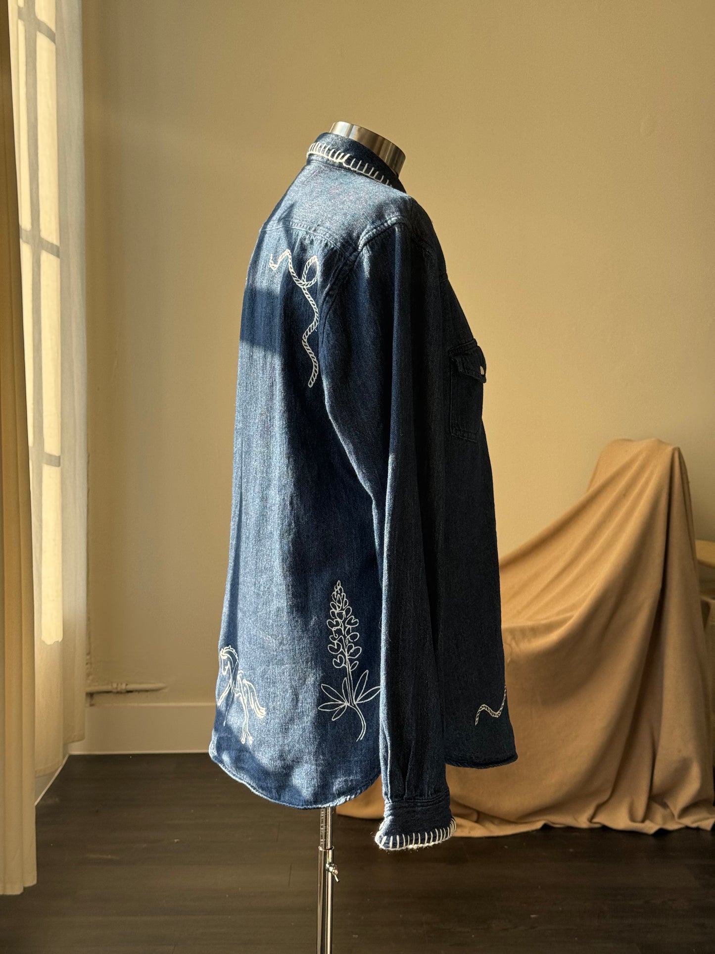 Michael Handcrafted Cowboy Stitch Embroidered Button Down In Denim